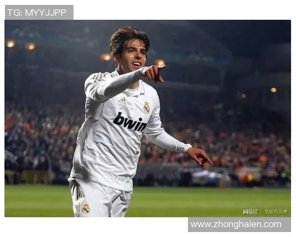 世界足坛最美球星盘点 颜值与球技并重的风采之选