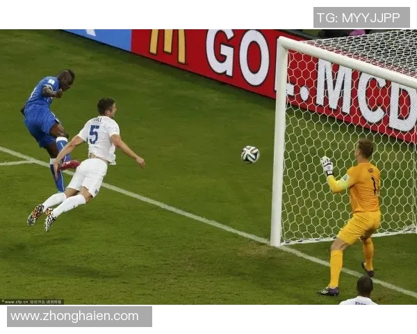 狮子座足球明星集结盘点 独特球技与荣耀时刻全纪录 狮子座足球明星集结盘点 独特球技与荣耀时刻全纪录